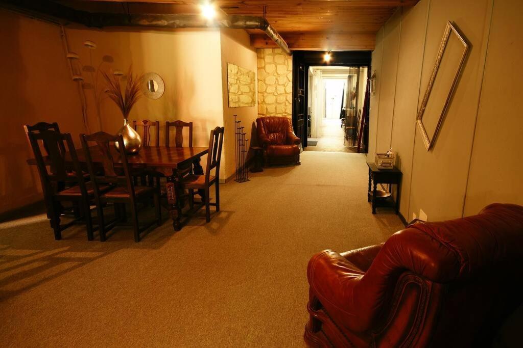 Chambre Dans Maison De Ville - 2 Personnes Oloron-Sainte-Marie Eksteriør billede
